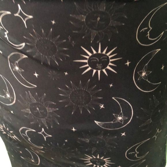 Urban Outfitters Ladies Black Celestial Sun Moon Stars Pullover Mini Dress S-p - Picture 9 of 16